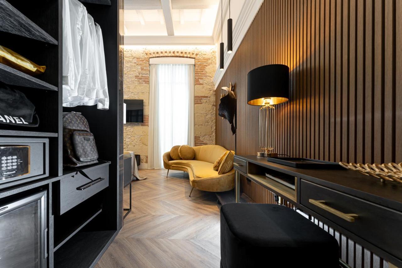 Nero Luxury Suites Cagliari Exterior foto